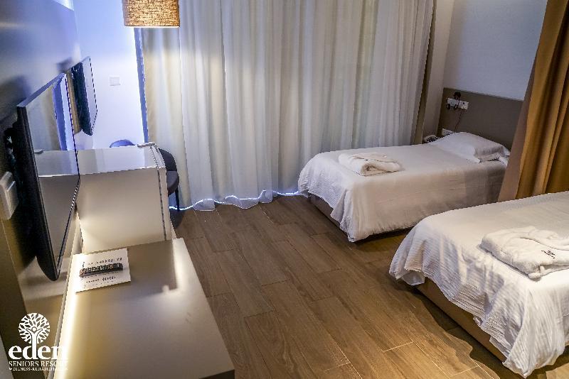 Eden Resort Wellness Rehabilitation Tersephanou Buitenkant foto