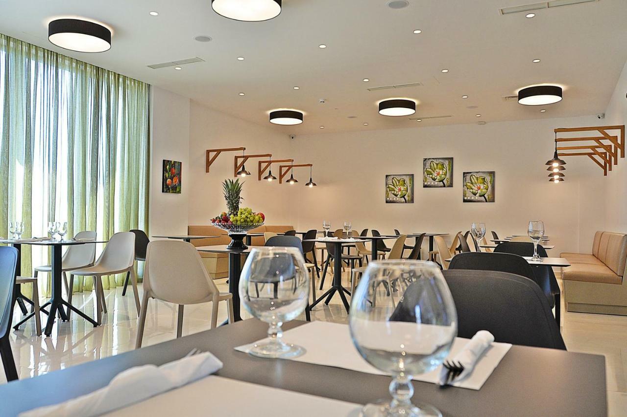 Eden Resort Wellness Rehabilitation Tersephanou Buitenkant foto